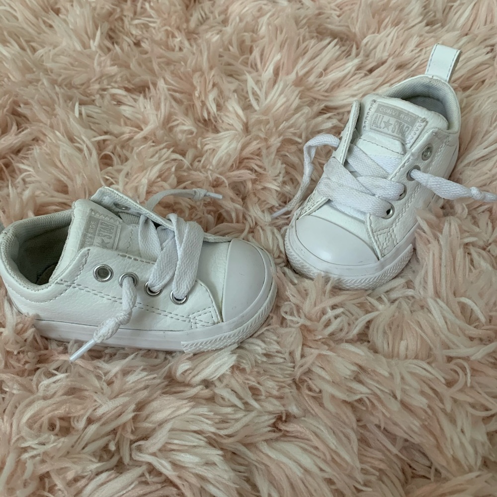 White converse baby sneakers